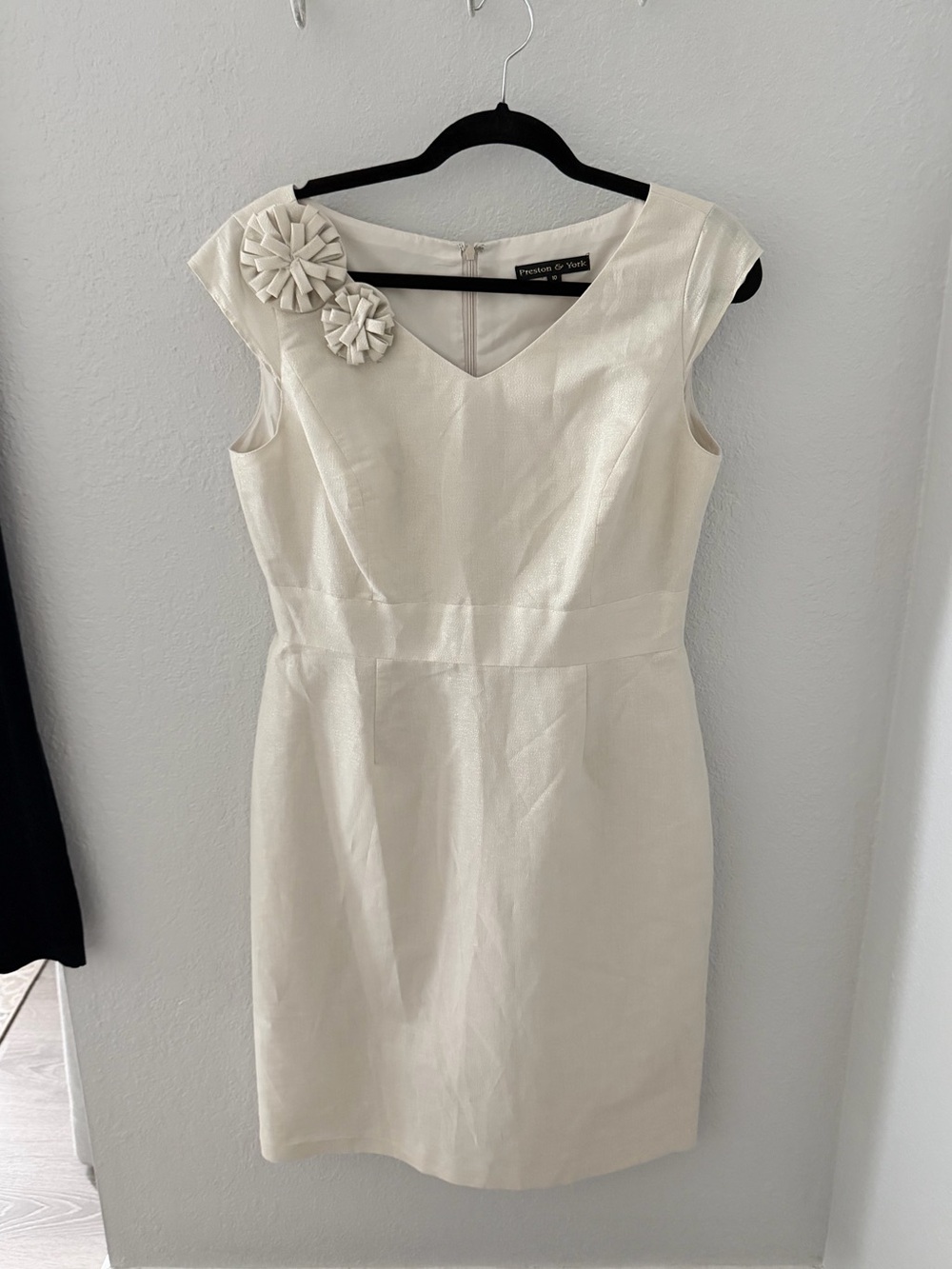 Preston & York Cream Dress. Lined. Size 10.